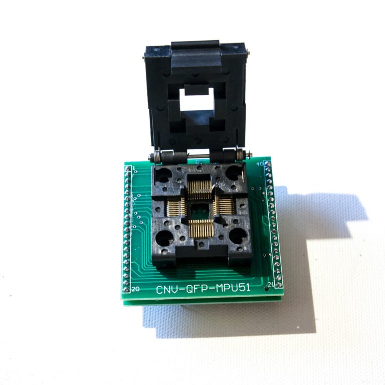 ICSockel ProgrammierAdapter SMD TQFP64 QFP64 LQFP64 0,5mm auf DIP64 2,54mm Pin